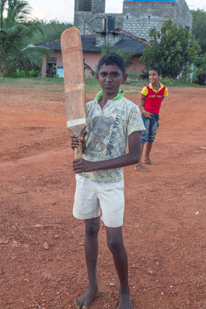 Homemade Cricket bats Dilly Dissanayake